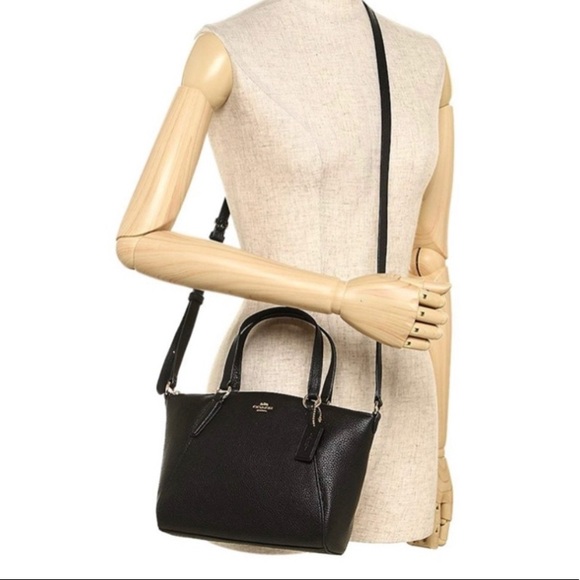 ⛔️SOLD⛔️Authentic Coach pebbled leather Satchel/Cr - Picture 5 of 8